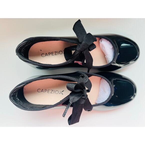 Capezio Girls Tap Shoe - Picture 5 of 6